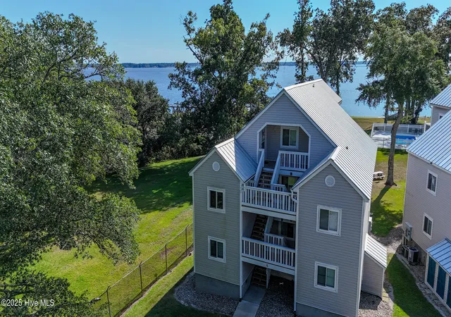 Photo 24 of Condo for sale at 89 Country Clb Dr #Apt A3, Arapahoe, NC 28510 | MLS# 100595085 | Listing updated on 2026-10-01