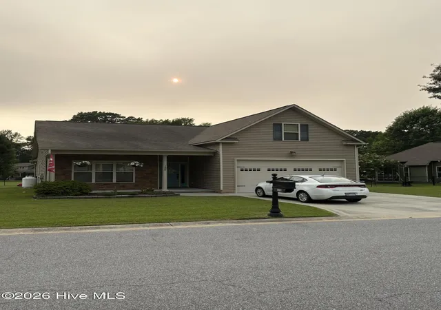 Photo 3 of Single family home for sale at 135 Dean Dr, Chocowinity, NC 27817 | MLS# 100589725 | Listing updated on 2026-09-14