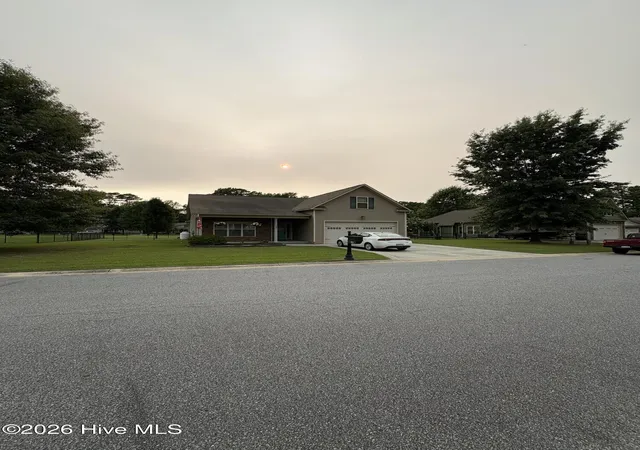 Photo 3 of Single family home for sale at 135 Dean Dr, Chocowinity, NC 27817 | MLS# 100589725 | Listing updated on 2026-09-14