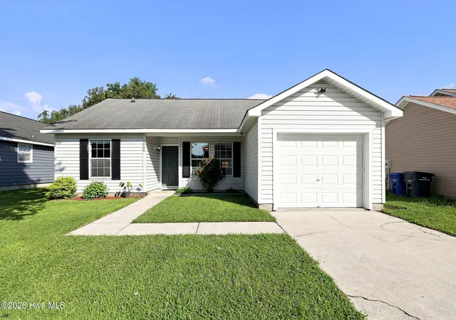 Photo 2 of Single family home for sale at 3009 Steeple Chase Ct, Jacksonville, NC 28546 | MLS# 100600247 | Listing updated on 2026-09-03