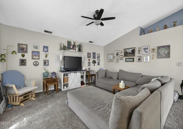 Photo 3 of Single family home for sale at 412 Beasley Rd, Wilmington, NC 28409 | MLS# 100593800 | Listing updated on 2026-08-18