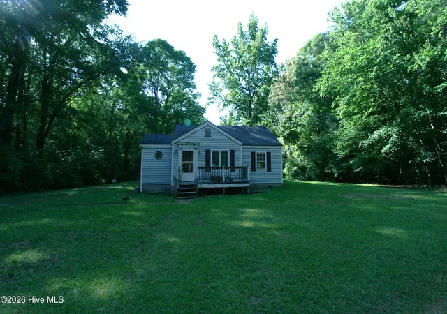 Photo 2 of Single family home for sale at 326 Roxie Reese Rd, Plymouth, NC 27962 | MLS# 100594223 | Listing updated on 2026-08-18