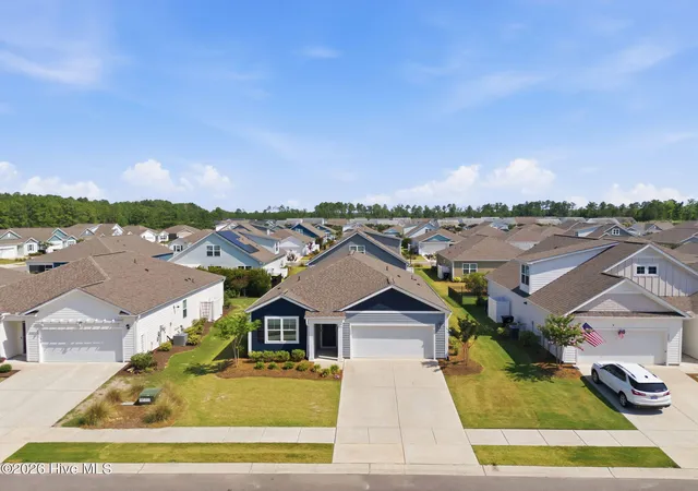 Photo 3 of Single family home for sale at 1264 Clendon Cir, Leland, NC 28451 | MLS# 100587105 | Listing updated on 2026-10-07