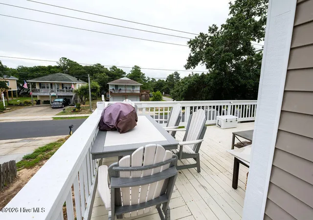 5th image of 706 W 3Rd St, Kill Devil Hills, NC 27948 | MLS# 100587085