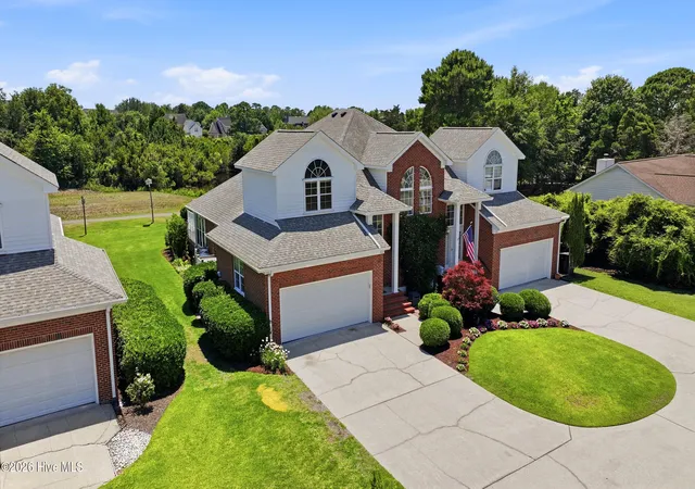 Photo 2 of Townhouse for sale at 702 Tiara Dr, Wilmington, NC 28412 | MLS# 100596647 | Listing updated on 2026-08-18