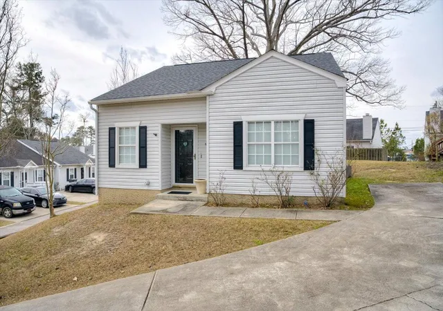 2nd image of 2110 Oak Ridge Rd, Augusta, GA 30907 | MLS# 98253317