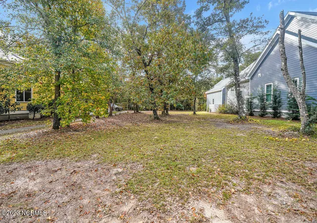 Homes for sale in Southport, NC | 411 Fire Fly Ln, Southport, NC 28461 | MLS# 100416455