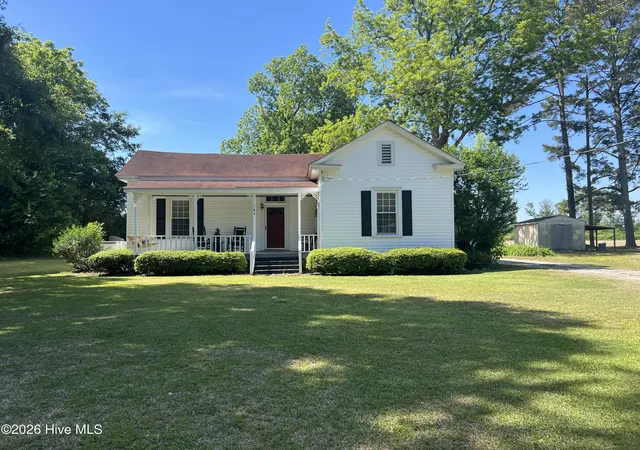 Photo 3 of Single family home for sale at 183 Nc 124 W, Macclesfield, NC 27852 | MLS# 100571766 | Listing updated on 2026-08-31