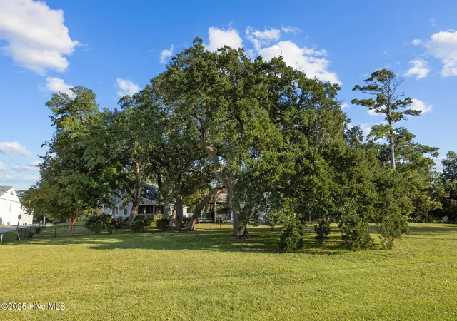 Photo 4 of Land for sale at 203 Pensacola Ave, Morehead City, NC 28557 | MLS# 100537641 | Listing updated on 2026-03-02