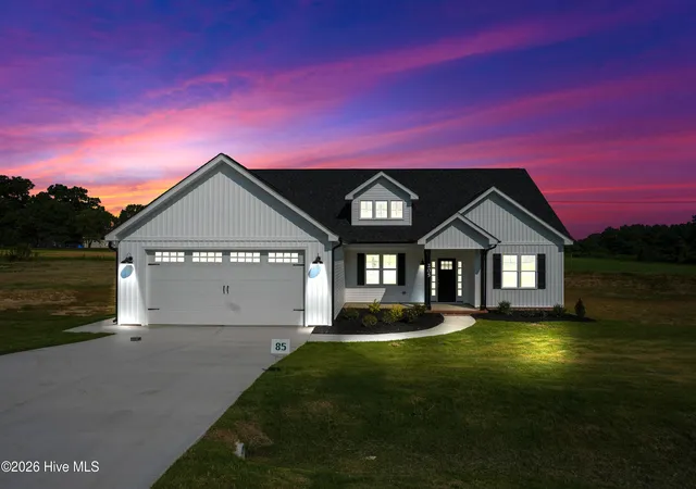 Photo 3 of Single family home for sale at 205 N Rabbit Run Dr, Smithfield, NC 27577 | MLS# 100562016 | Listing updated on 2026-09-20