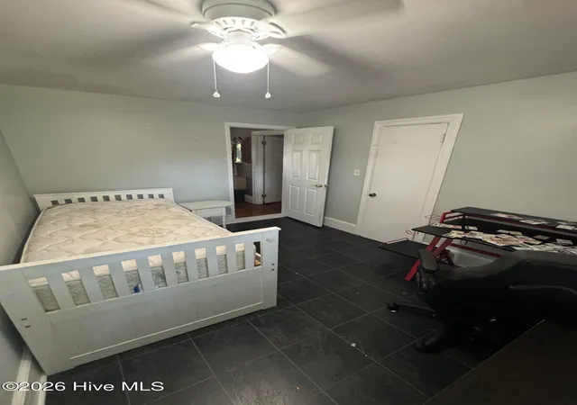 Photo 3 of Single family home for sale at 604 N Duplin St, Wallace, NC 28466 | MLS# 100596246 | Listing updated on 2026-09-24