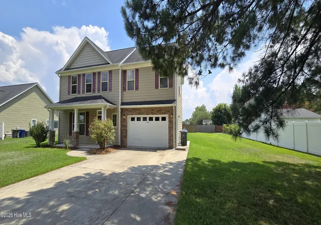Homes for sale in Ayden, NC | 4318 Bristlecone Dr, Ayden, NC 28513 | MLS# 100586900