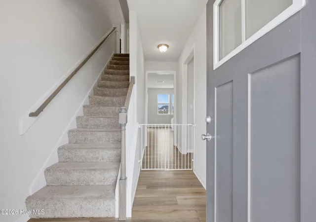 Photo 2 of Single family home for sale at 214 Pleasant Dr, Elizabeth City, NC 27909 | MLS# 100586265 | Listing updated on 2026-08-18