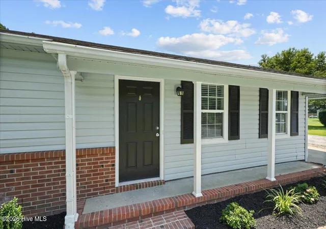 Homes for sale in Pikeville, NC | 961 Pikeville-Princeton Rd, Pikeville, NC 27863 | MLS# 100586301