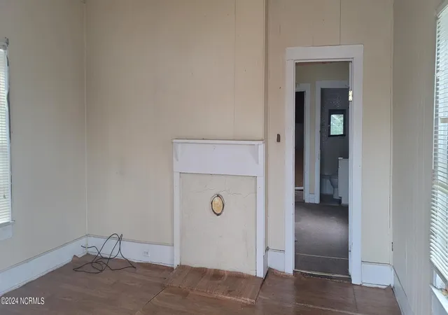 5th image of 106 Ash St E, Wilson, NC 27893 | MLS# 100435373
