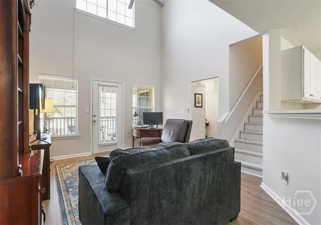 Homes for sale in Savannah, GA | 1304 Walden Park Dr, Savannah, GA 31410 | MLS# SA349881