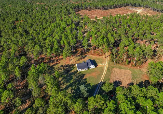 4th image of 10596 Sand Valley Rd, Avera, GA 30803 | MLS# 98256333