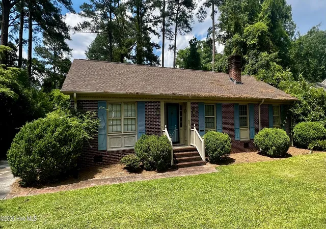 Photo 2 of Single family home for sale at 308 Forest Hills Rd Nw, Wilson, NC 27896 | MLS# 100584115 | Listing updated on 2026-08-18