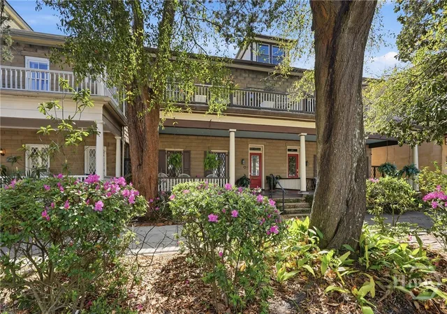 Homes for sale in Savannah, GA | 407 E Hall St, Savannah, GA 31401 | MLS# SA351642