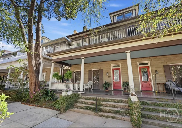 Homes for sale in Savannah, GA | 407 E Hall St, Savannah, GA 31401 | MLS# SA351642
