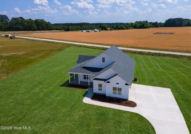 Homes for sale in Farmville, NC | 2779 Covent Dr, Farmville, NC 27828 | MLS# 100571901