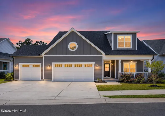 Photo 4 of Single family home for sale at 50 Coburn Ct, Hampstead, NC 28443 | MLS# 100579848 | Listing updated on 2026-08-23