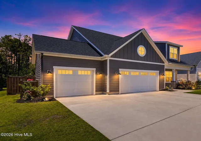 Photo 3 of Single family home for sale at 50 Coburn Ct, Hampstead, NC 28443 | MLS# 100579848 | Listing updated on 2026-08-23