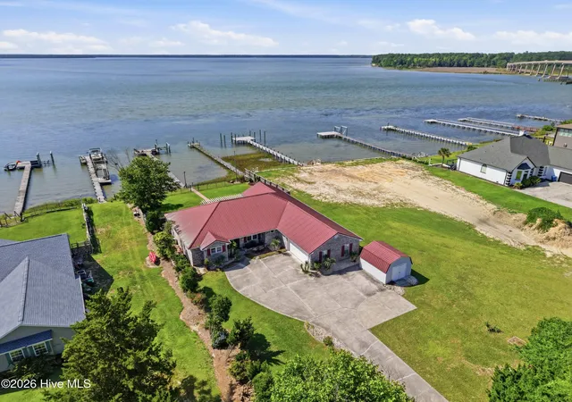 3rd image of 132 Gemstone Dr, Sneads Ferry, NC 28460 | MLS# 100579467