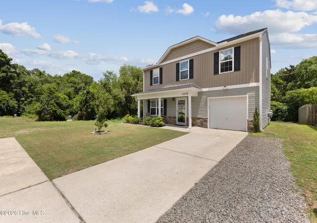 Homes for sale in Wilmington, NC | 6538 Rustling Leaves Wy, Wilmington, NC 28409 | MLS# 100585923
