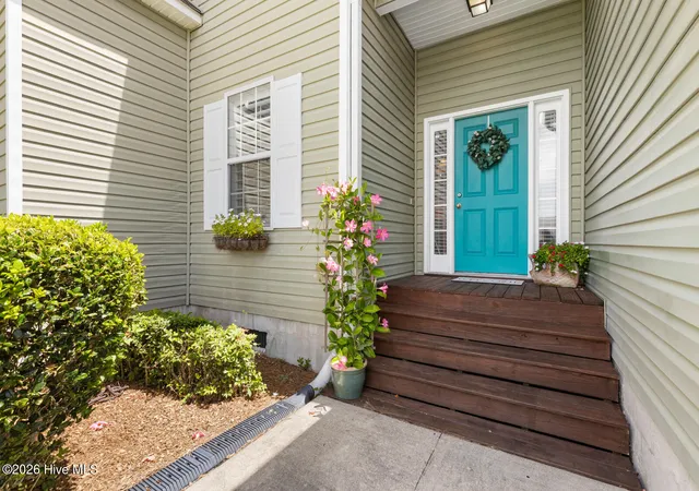 Photo 3 of Single family home for sale at 221 Palomino Ln, Swansboro, NC 28584 | MLS# 100596189 | Listing updated on 2026-09-20