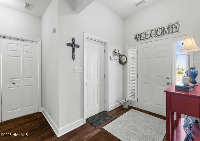 Photo 4 of Single family home for sale at 221 Palomino Ln, Swansboro, NC 28584 | MLS# 100596189 | Listing updated on 2026-09-20