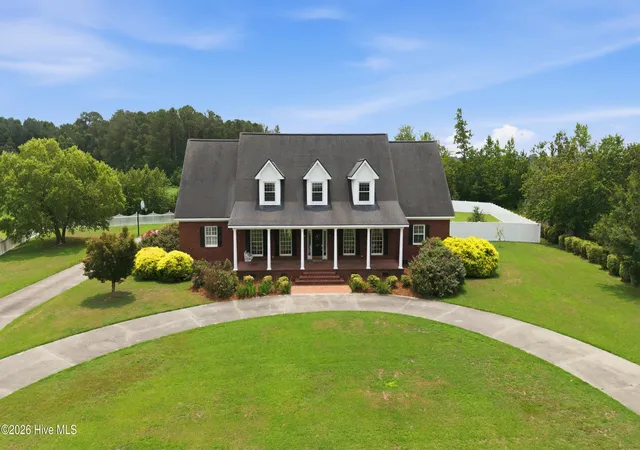 Photo 3 of Single family home for sale at 2239 Autumn Dr, Kinston, NC 28501 | MLS# 100595422 | Listing updated on 2026-08-18