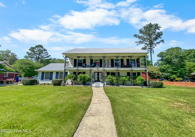 Photo 2 of Single family home for sale at 1907 Essex St, Kinston, NC 28504 | MLS# 100539290 | Listing updated on 2026-08-18