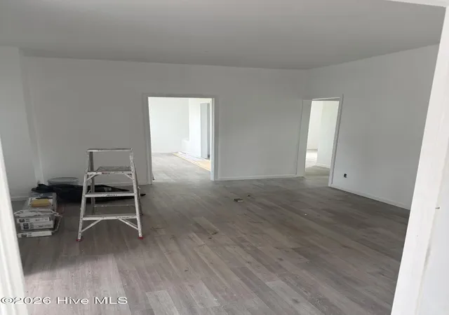 Photo 3 of Single family home for sale at 421 Perry St, Elizabeth City, NC 27909 | MLS# 100583759 | Listing updated on 2026-08-18
