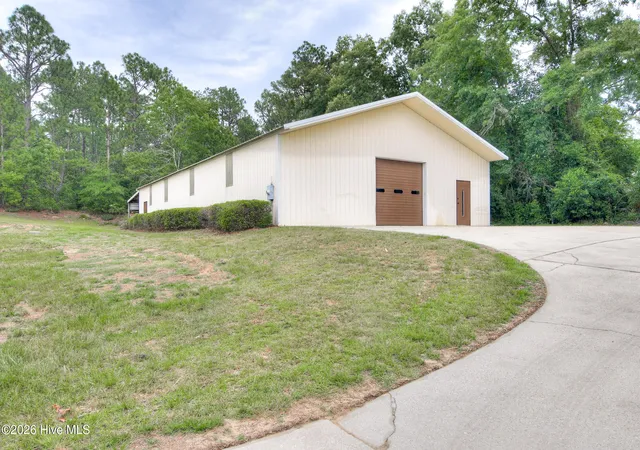 Photo 2 of Single family home for sale at 12 Mountain Laurel Dr, Aiken, SC 29801 | MLS# 100582429 | Listing updated on 2026-10-05