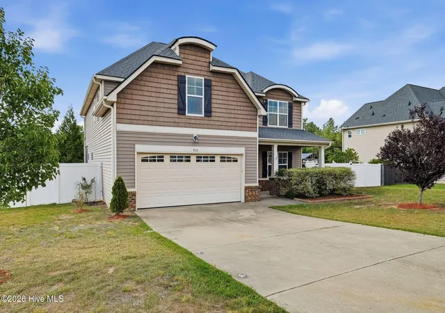 Photo 2 of Single family home for sale at 910 Highgrove Dr, Spring Lake, NC 28390 | MLS# 100591553 | Listing updated on 2026-08-18
