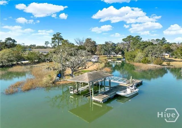 1st image of 2724 Livingston Ave, Savannah, GA 31406 | MLS# SA360190