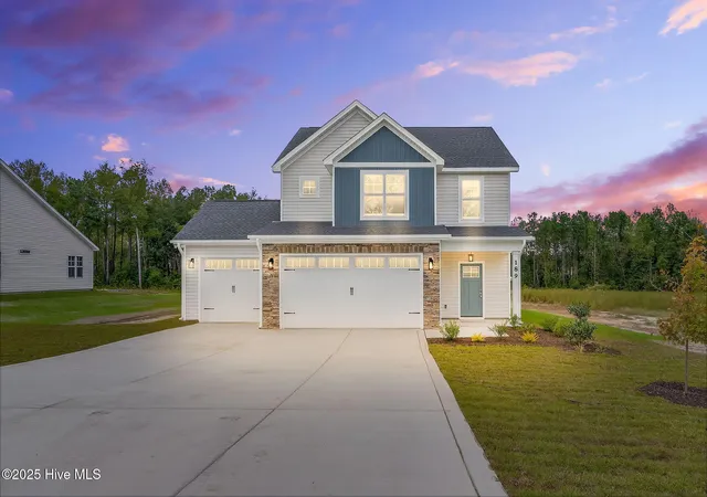 Photo 1 of Single family home for sale at 189 Boyce Ct, Sanford, NC 27332 | MLS# 100526330 | Listing updated on 2026-08-28