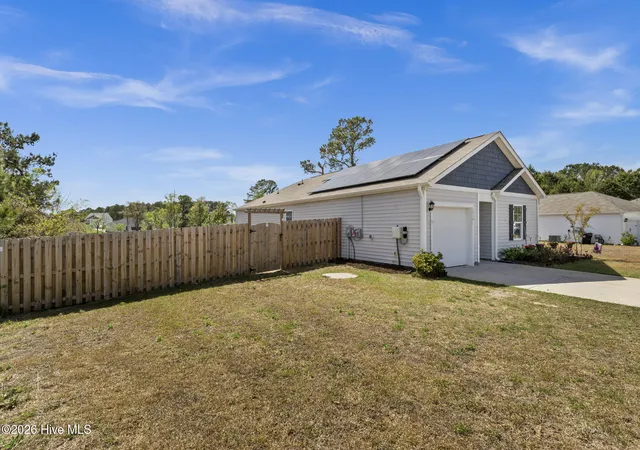 Photo 3 of Single family home for sale at 1550 King Lucius Way SE, Bolivia, NC 28422 | MLS# 100566662 | Listing updated on 2026-09-01