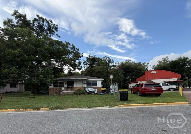 Listing Photo 2 - Condo for sale in building located at 500 Amaranth Ave, Savannah, GA 31405