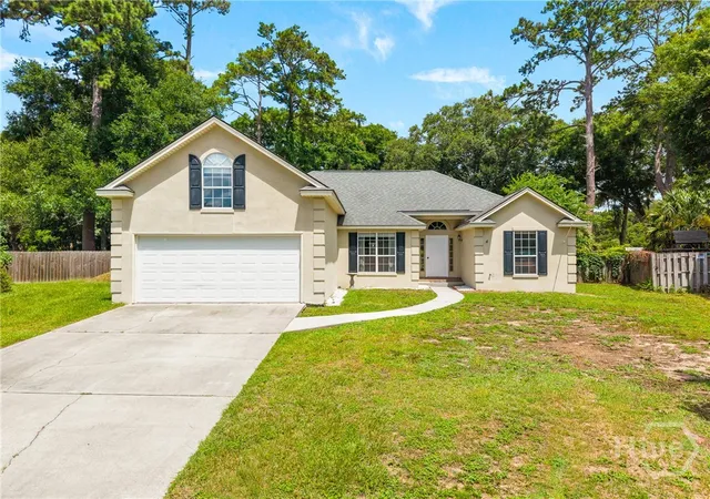 2nd image of 213 Fish Hawk Ln, Savannah, GA 31410 | MLS# SA359798