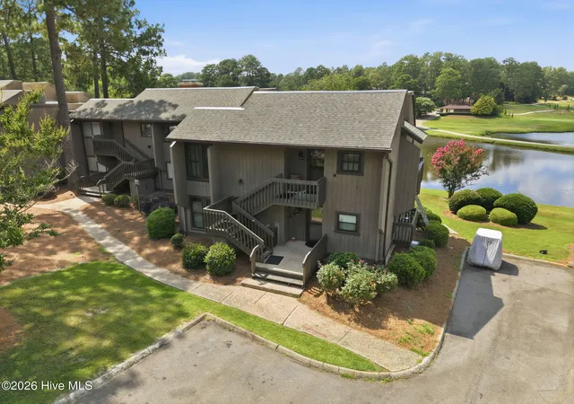 Homes for sale in Pinehurst, NC | 1175 Saint Andrews Dr # 103, Pinehurst, NC 28374 | MLS# 100586484