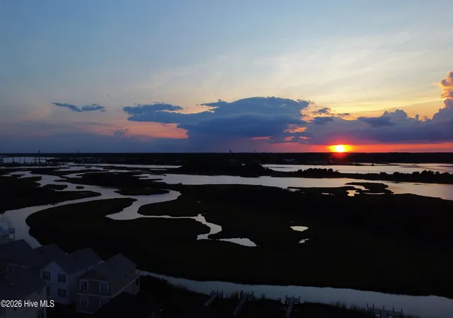 Homes for sale in Surf City, NC | 813B N New River Dr #B, Surf City, NC 28445 | MLS# 100562400