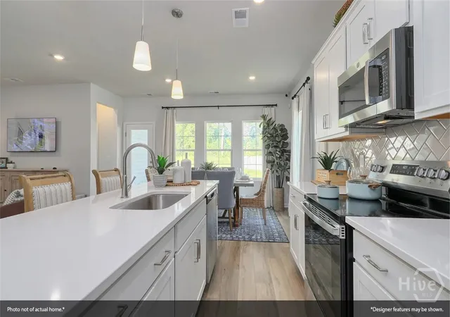 Photo 3 of Single family home for sale at 124 Praline Rd, Savannah, GA 31419 | MLS# SA359667 | Listing updated on 2026-09-11
