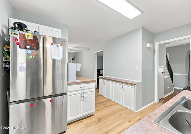 Photo 4 of Single family home for sale at 1700 Crescent Dr, Elizabeth City, NC 27909 | MLS# 100590920 | Listing updated on 2026-09-07