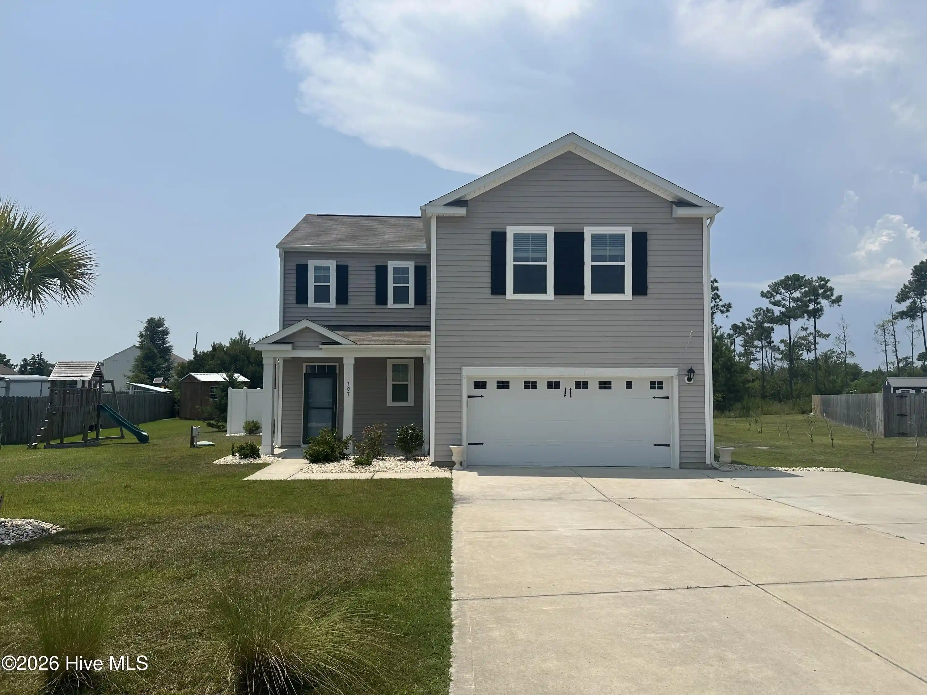 Photo 1 of Single family home for sale at 307 Crayfish Ct, Swansboro, NC 28584 | MLS# 100608161 | Listing updated on 2026-10-05