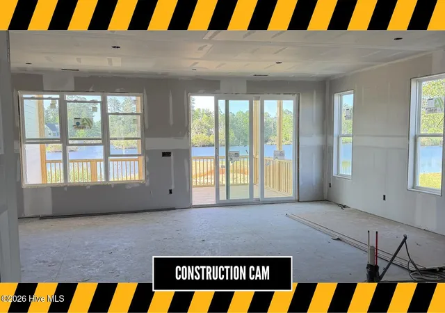 Photo 3 of Single family home for sale at 103 Shoreview Dr, New Bern, NC 28562 | MLS# 100535344 | Listing updated on 2026-09-24