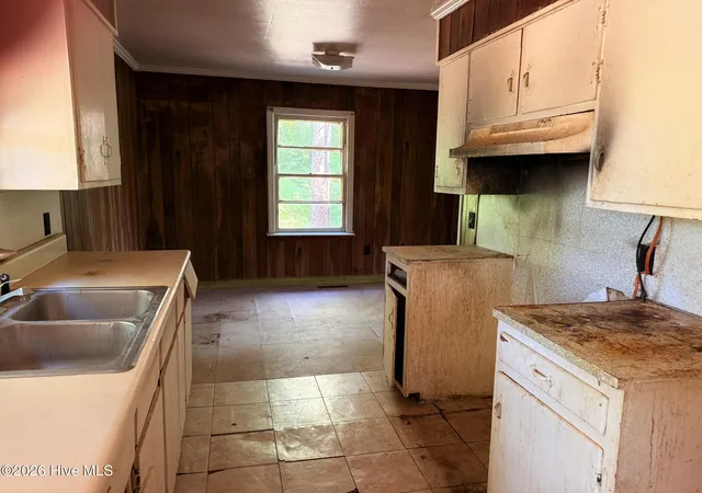 4th image of 609 Swamp Rd, Pantego, NC 27860 | MLS# 100585386