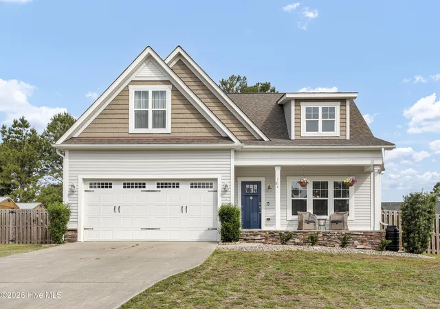 Homes for sale in Hampstead, NC | 116 Dogwood Ln, Hampstead, NC 28443 | MLS# 100581086
