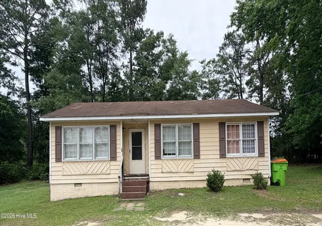 1st image of 199 Zoo Rd S, Roanoke Rapids, NC 27870 | MLS# 100577774